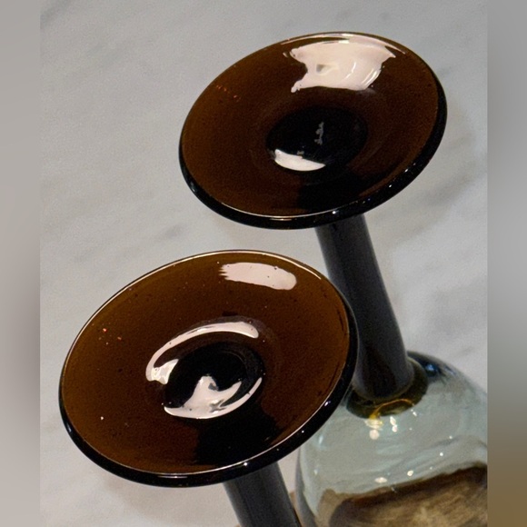 2 Set Hand Blown Wine Glasses. Amber Rim and Stem - Picture 4 of 5